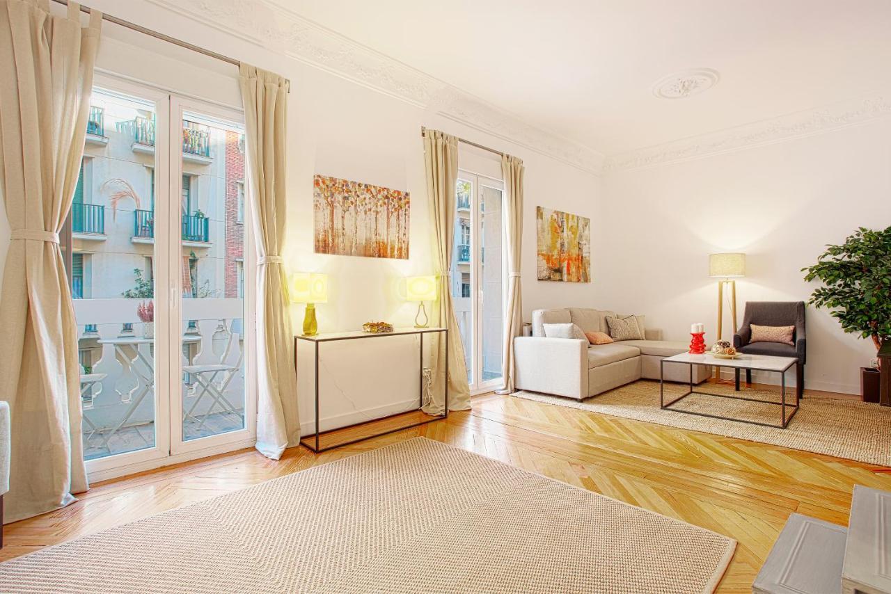 Genteel Home Chamberi Madrid Exteriör bild