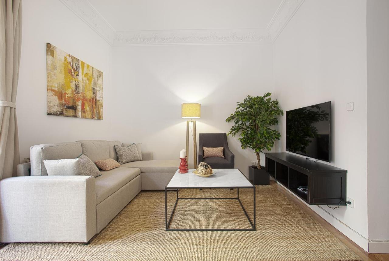 Genteel Home Chamberi Madrid Exteriör bild